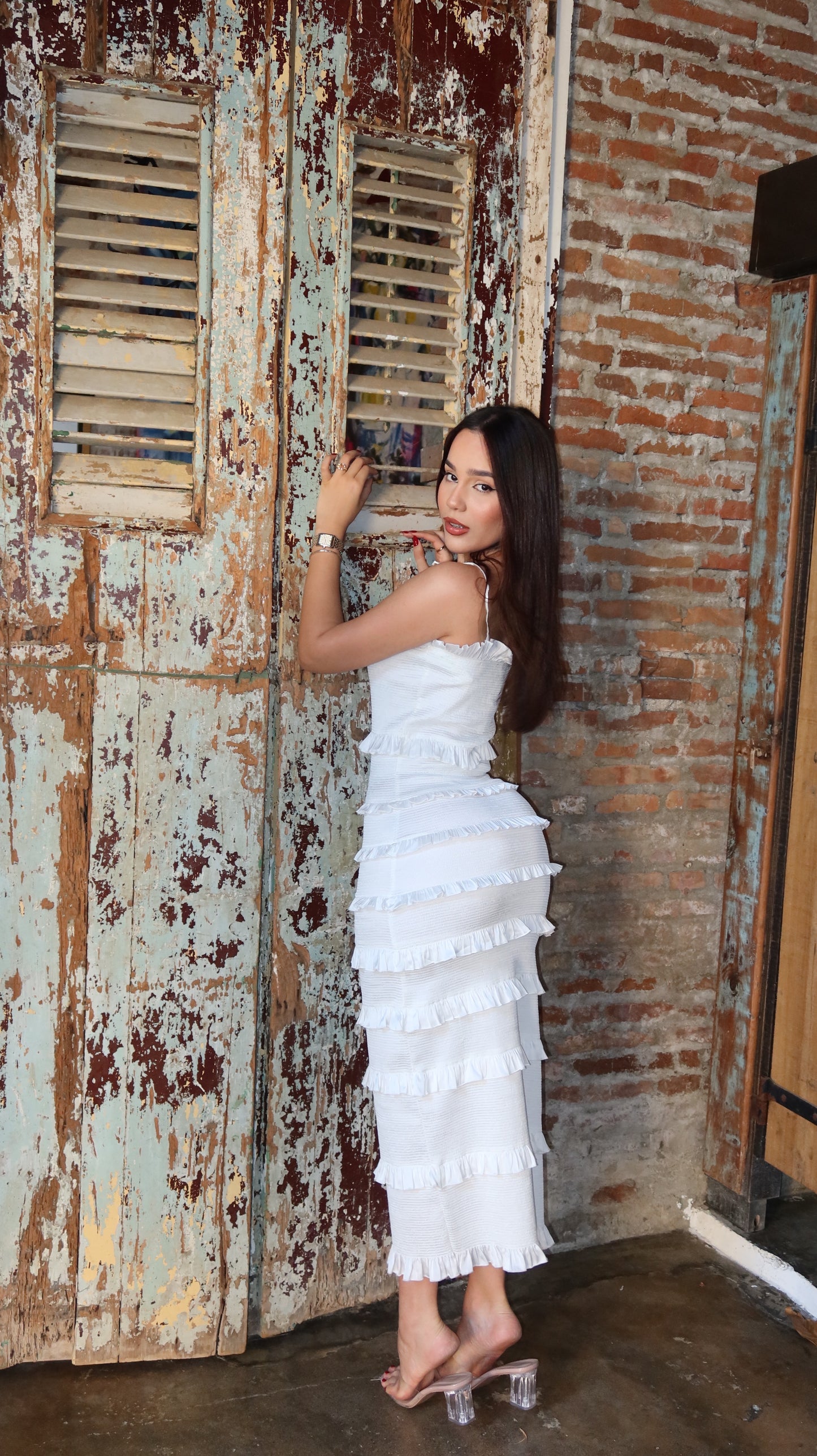 V. chapman dress