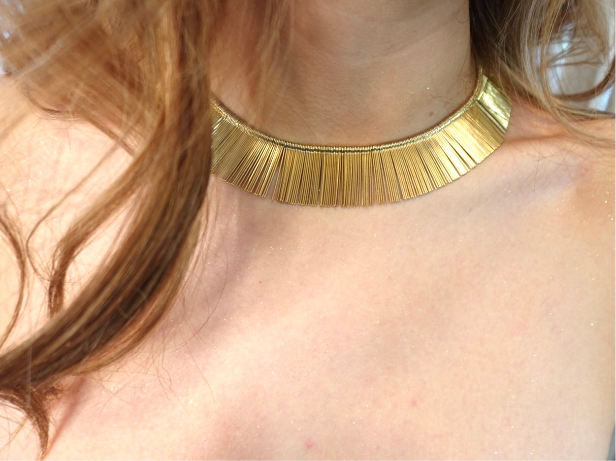 gold color neckleace