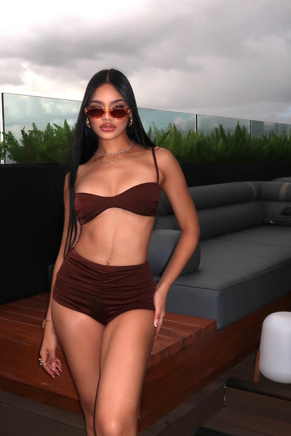 belle the label top